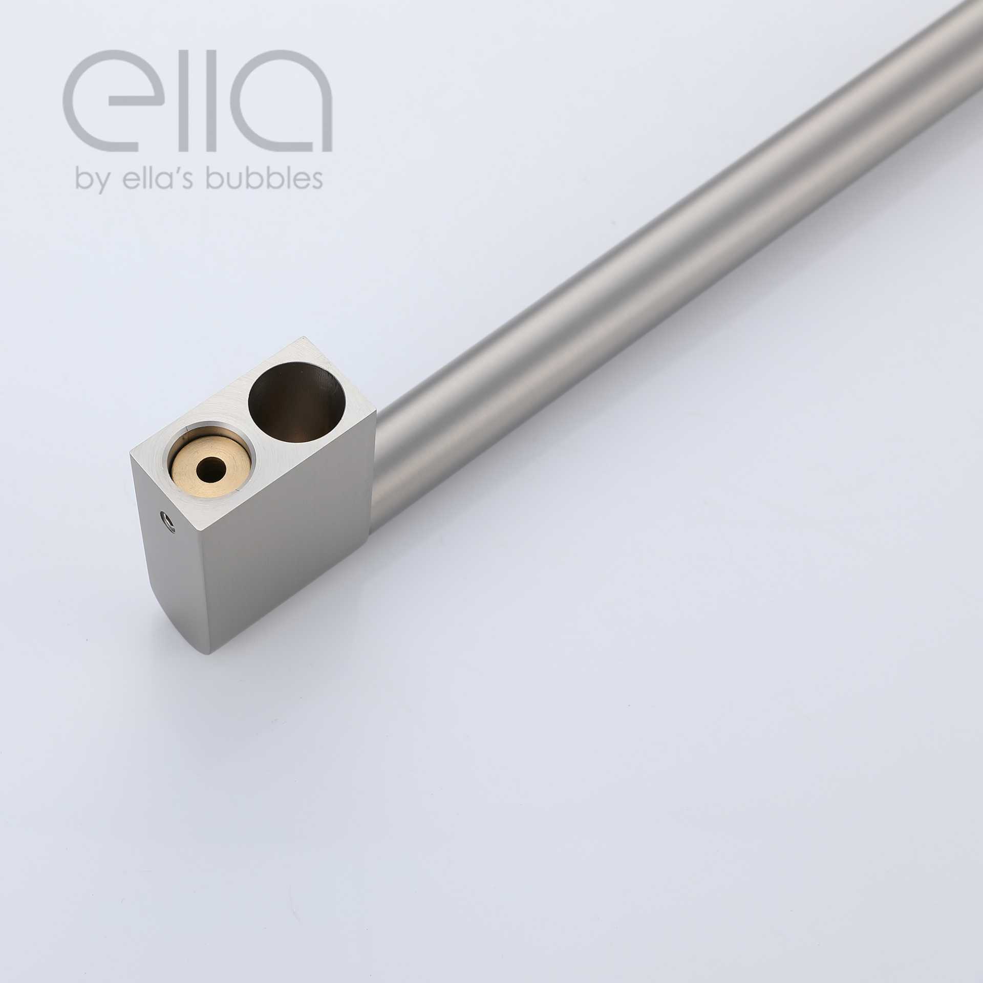 Grifo de Bañera en Cascada de Montaje en Pared con Deslizador de 24" y Ducha Manual - DT9A5946 | Grifo de Bañera en Cascada de Montaje en Pared con Deslizador de 24" y Ducha Manual - DT9A5946 |